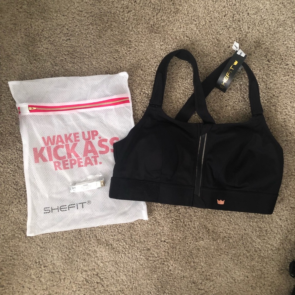 NWT 2Luxe SheFit Ultimate Sports Bra